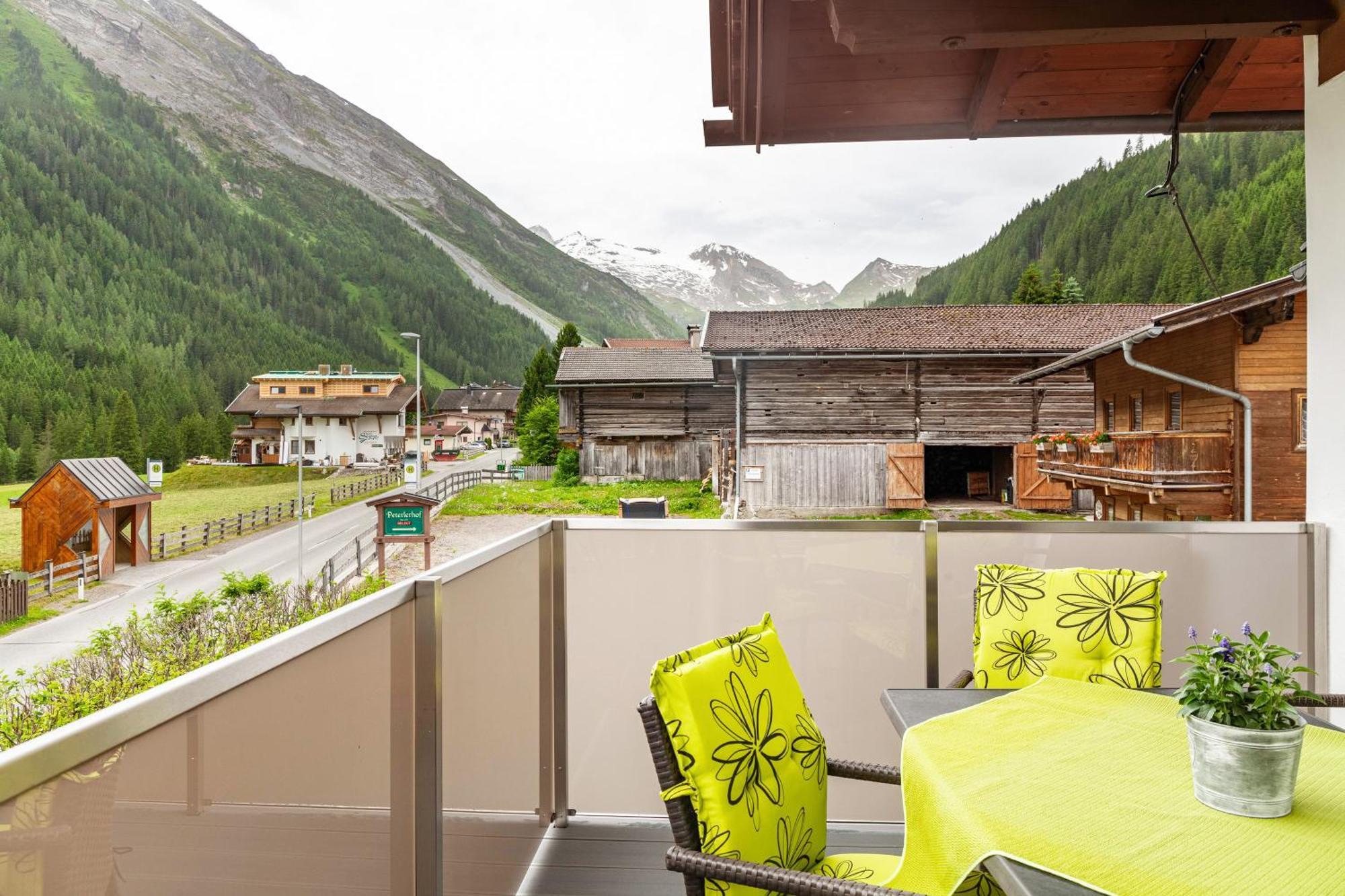 Haus Alpenheim Apartment 3 ทักซ์ ภายนอก รูปภาพ